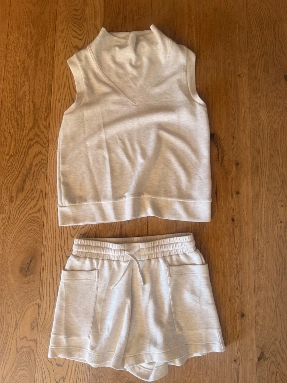 VARLEY Ivory Marl Double Soft ISABELLA Set Top Shirt And Mid Rise Shorts SZ S - Picture 3 of 6